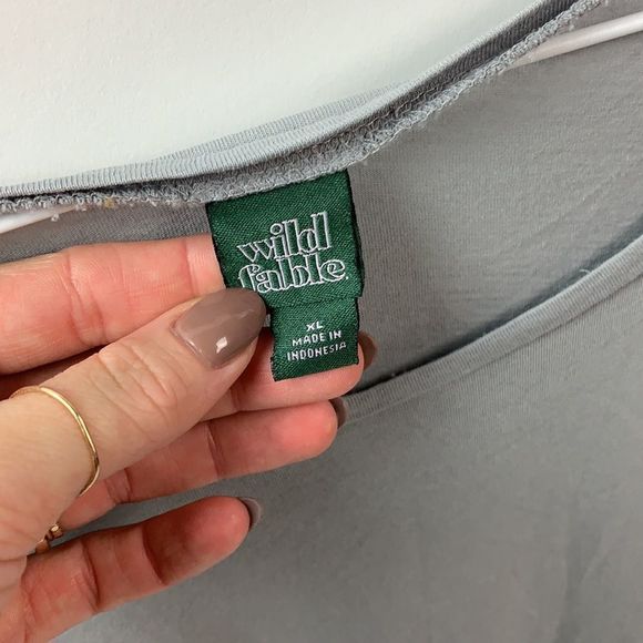 Target - Scoop Neck Tee - Picture 3 of 4